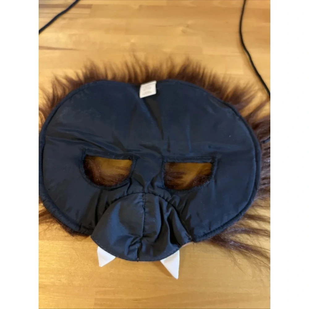 Vintage 1987 Hallmark Mask